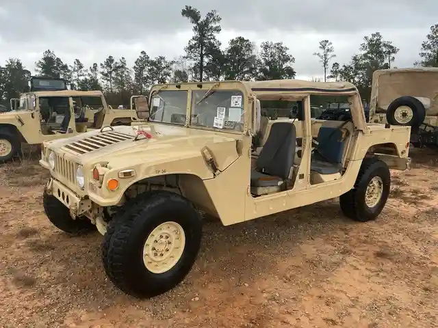 AM General M1097R1 HMMWV 4 Door Soft Top w/Truck Body