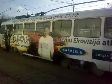 tram1.jpg (42138 bytes)