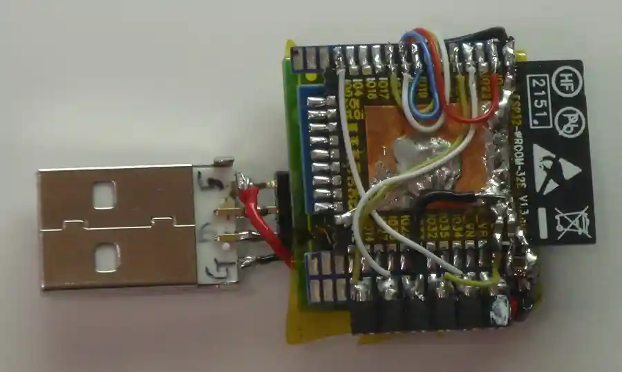 PHOTO_BACKSIDE_ESP32