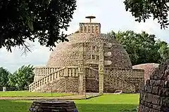 Sanchi Stupa No.2 Front view1.jpg