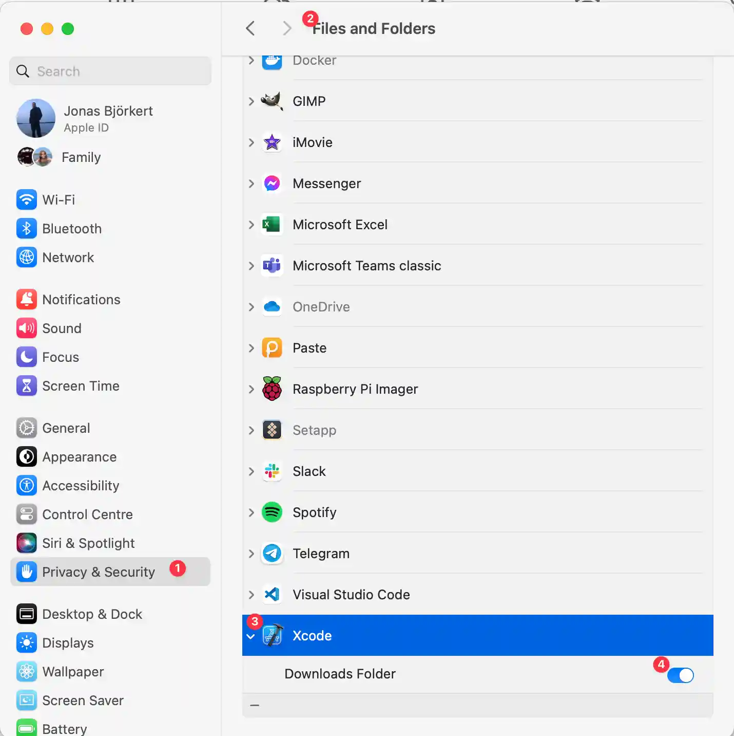check privacy settings for xcode access to downloads folder