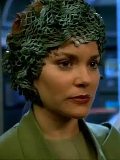 Jessen, eine Enaranerin.