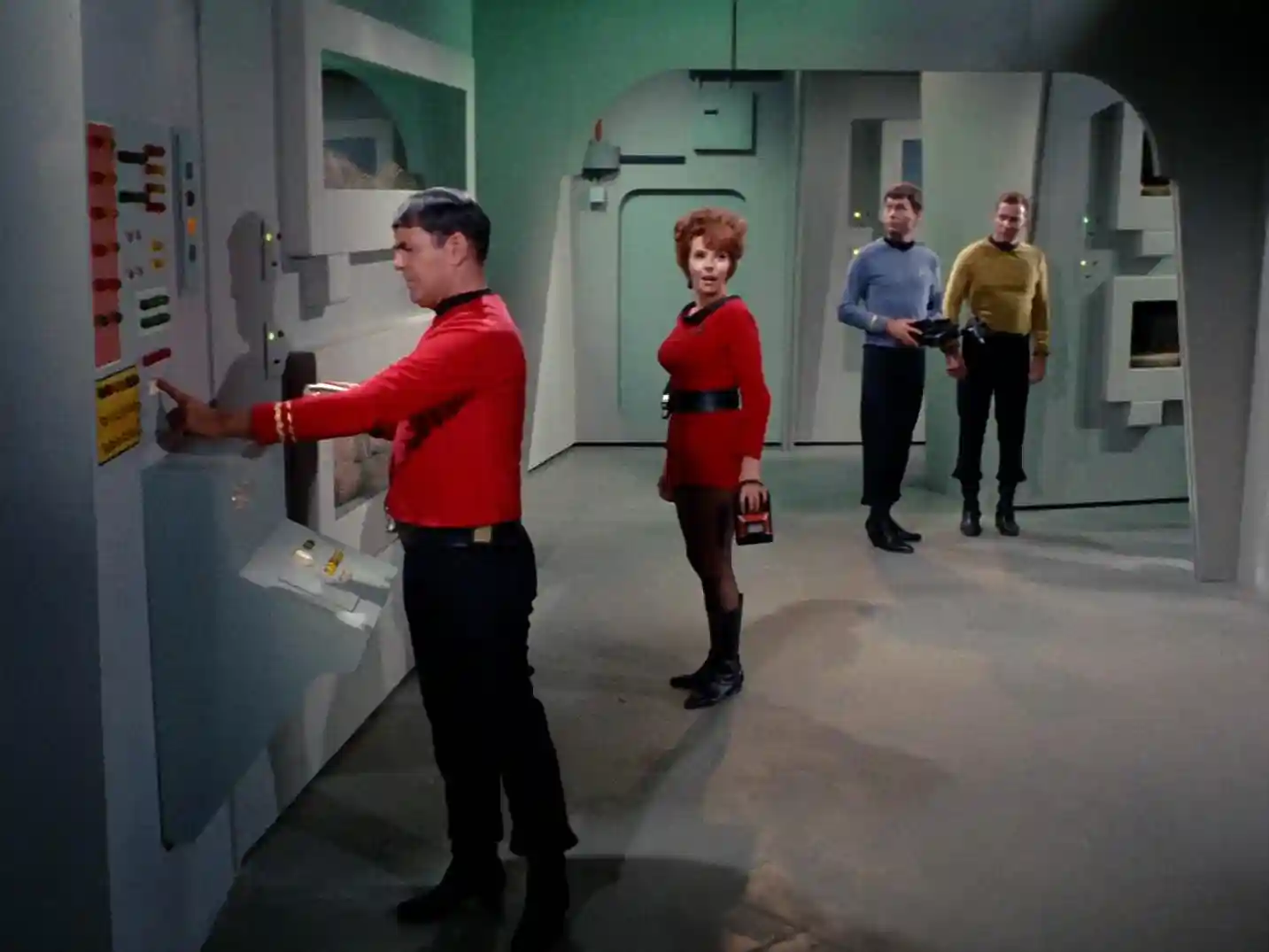 Der Kontrollraum der SS Botany Bay