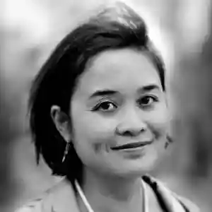 Christine de León photo