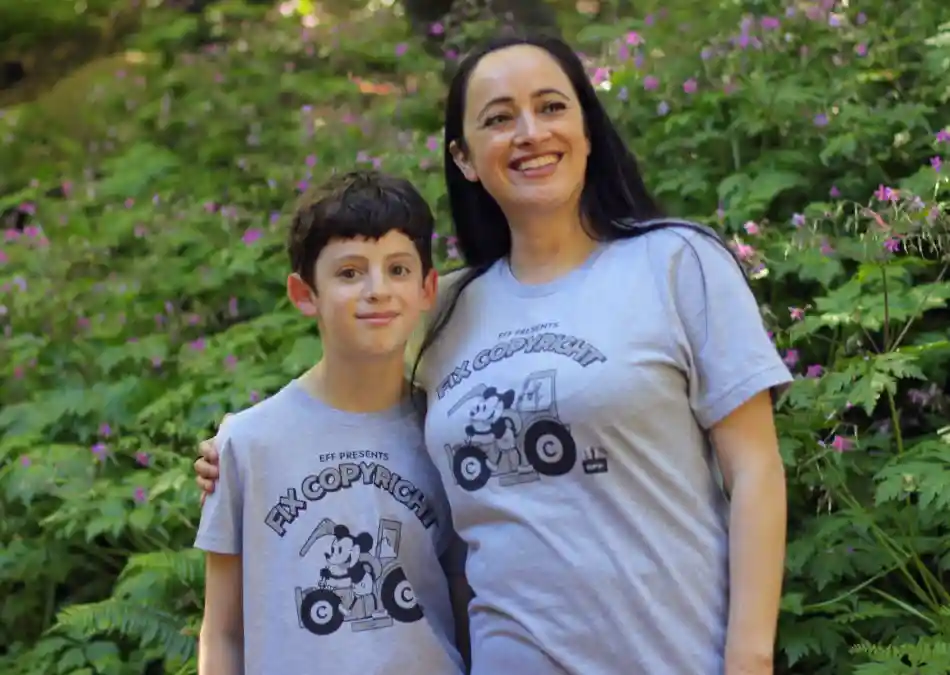 Fix Copyright T-Shirt