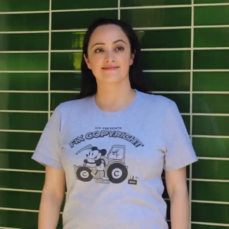 Fix Copyright T-Shirt