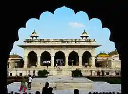 Multifoil arches in Agra Fort, India, commissioned in 1565. An example of Mughal architecture.