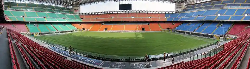 Panorama of the stadium.