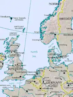 Map of the North Sea, bounded in the west by Great Britain, the east by Scandinavia, and the south by mainland Europe. The sea opens into the Atlantic Ocean in the north, and is connected by a narrow water passage in the east to the Baltic Sea.