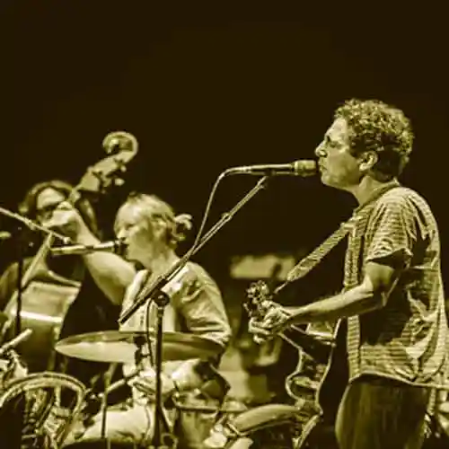 Yo La Tengo plays cover song requests in exchange for pledges - 2/26!