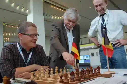 Meyerkahlen-hort-secelle.jpg
